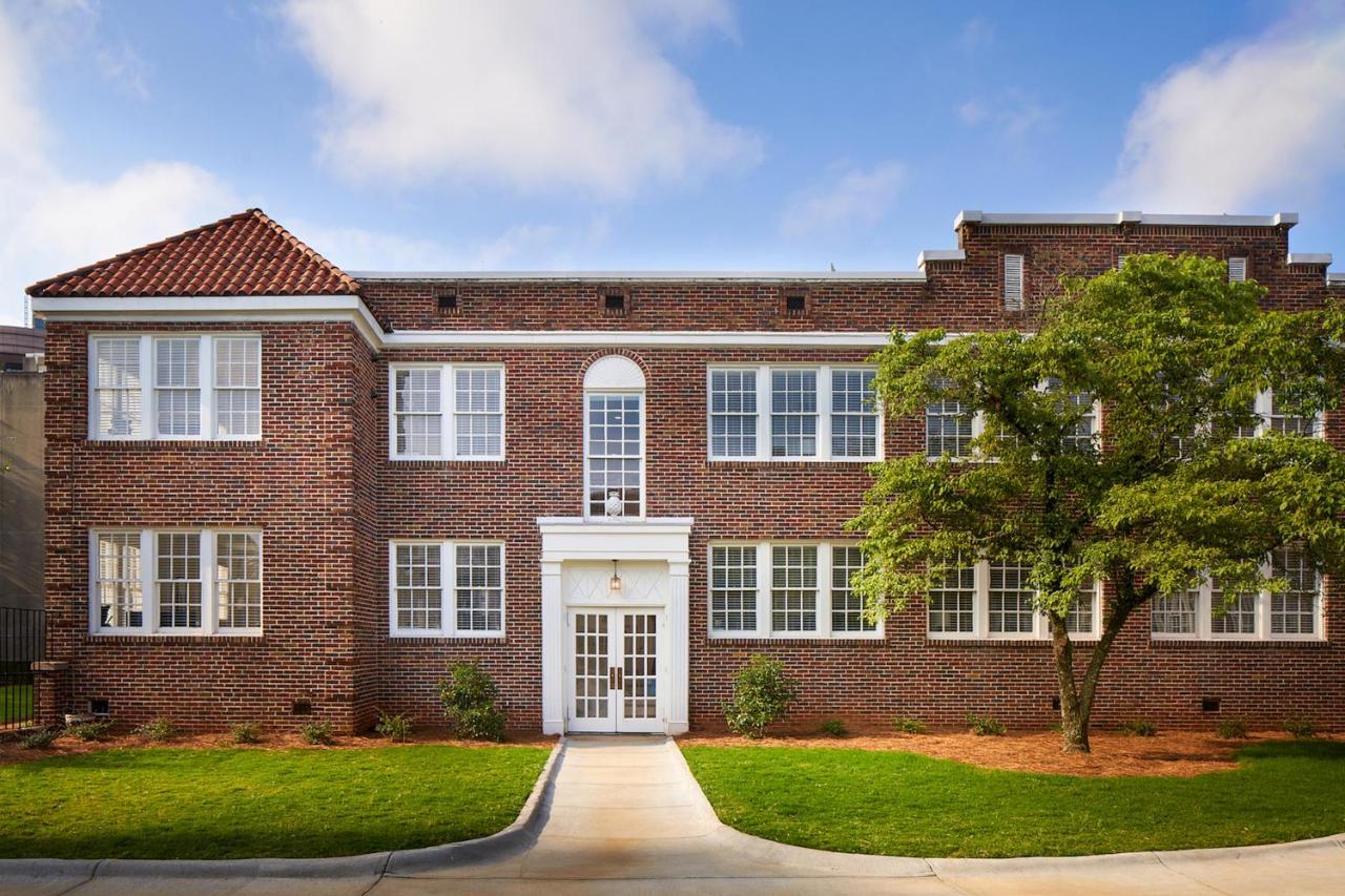 Kasa Studio Revival Atlanta Luaran gambar