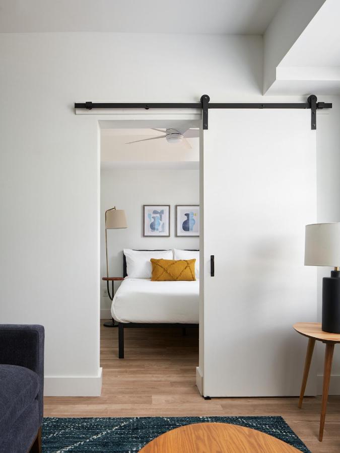 Kasa Studio Revival Atlanta Luaran gambar