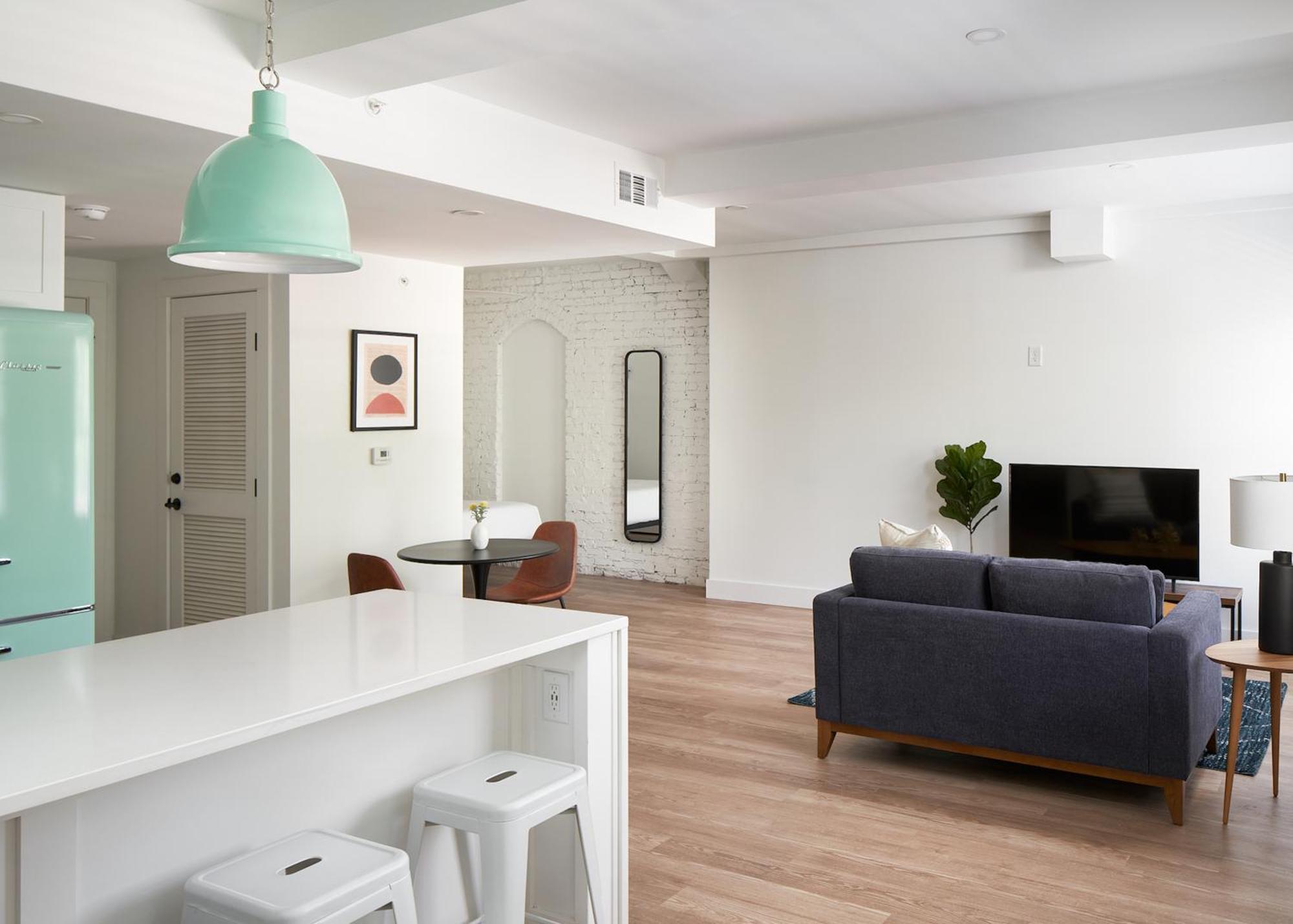 Kasa Studio Revival Atlanta Bilik gambar