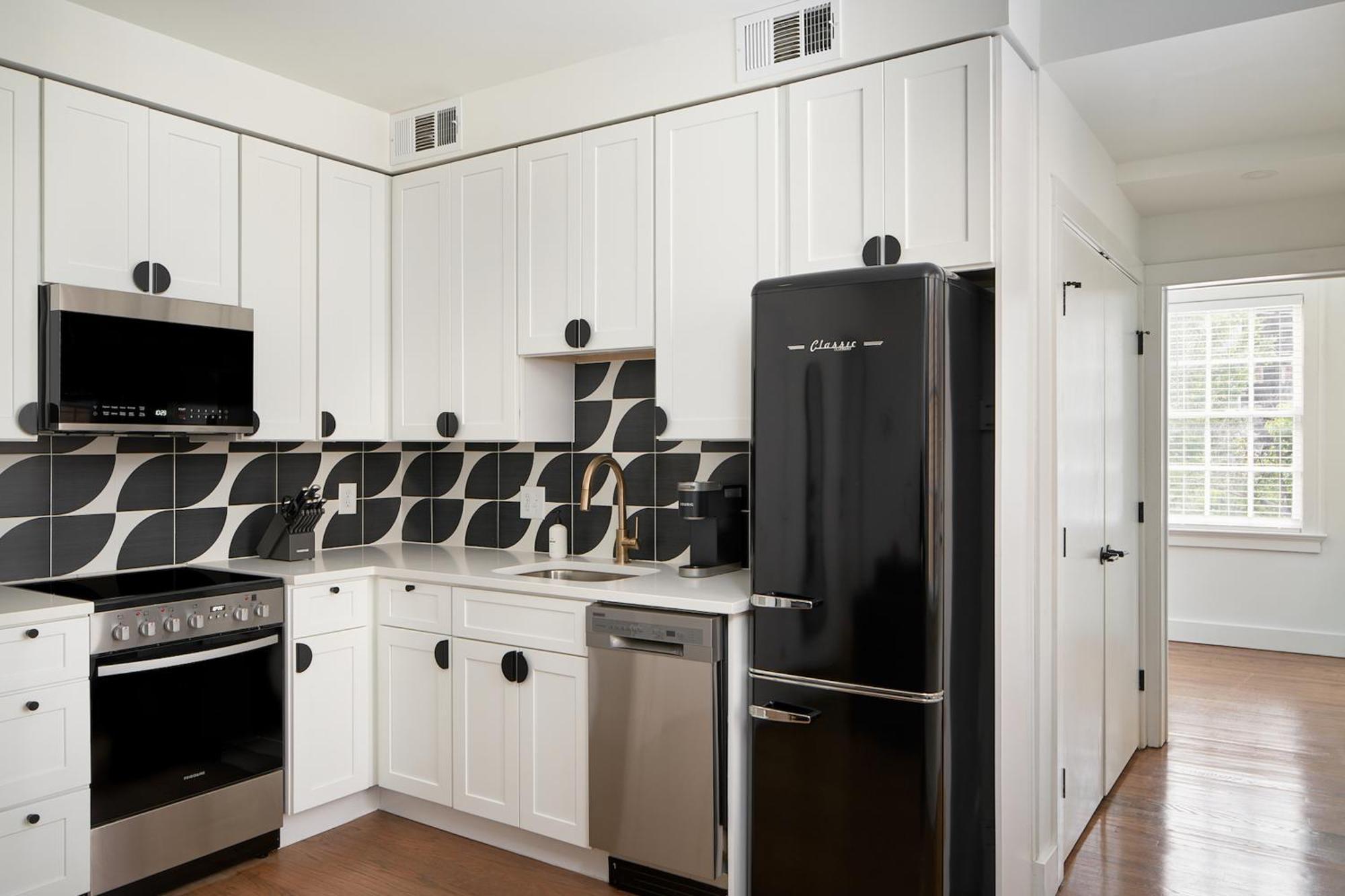 Kasa Studio Revival Atlanta Bilik gambar