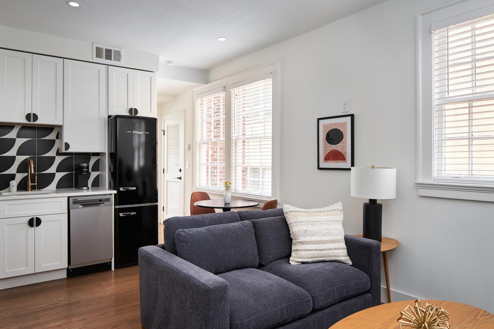 Kasa Studio Revival Atlanta Bilik gambar